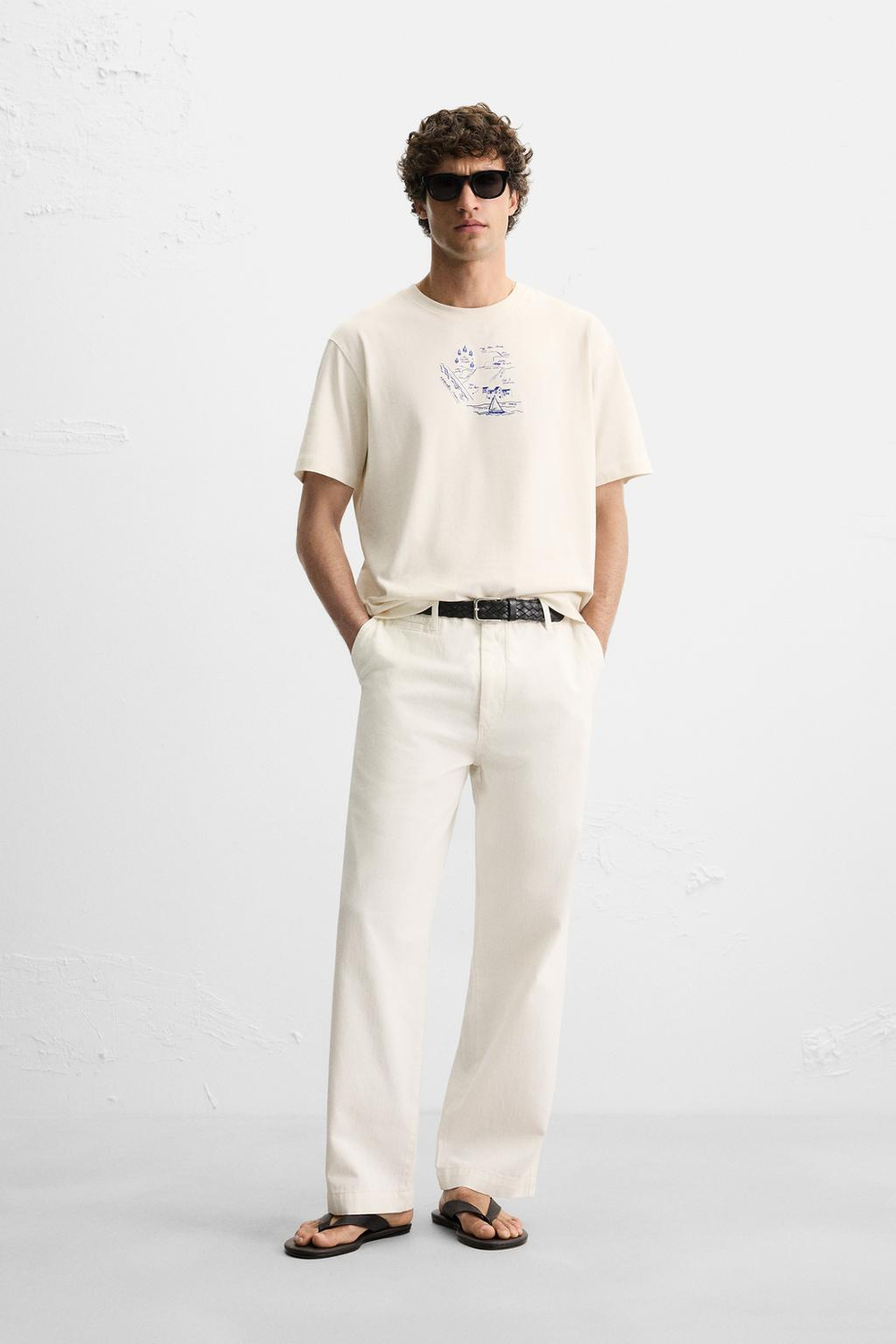 ZARA ФУТБОЛКА С КОНТРАСТНОЙ ВЫШИВКОЙ, ЭКРЮ