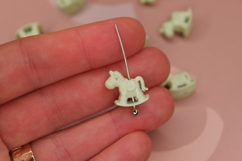 Бусина лошадка 14х8 мм светло-зеленая