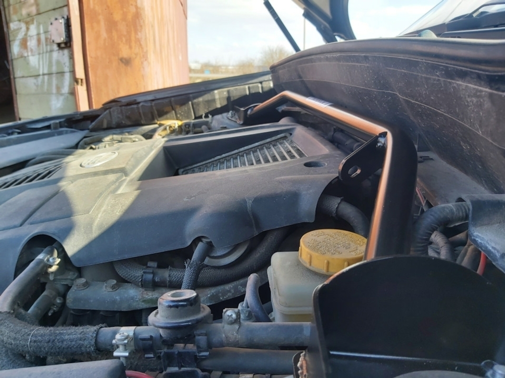 Распорка передних стоек (цельная) Subaru Forester 3 (SH) и Subaru Impreza (GH)