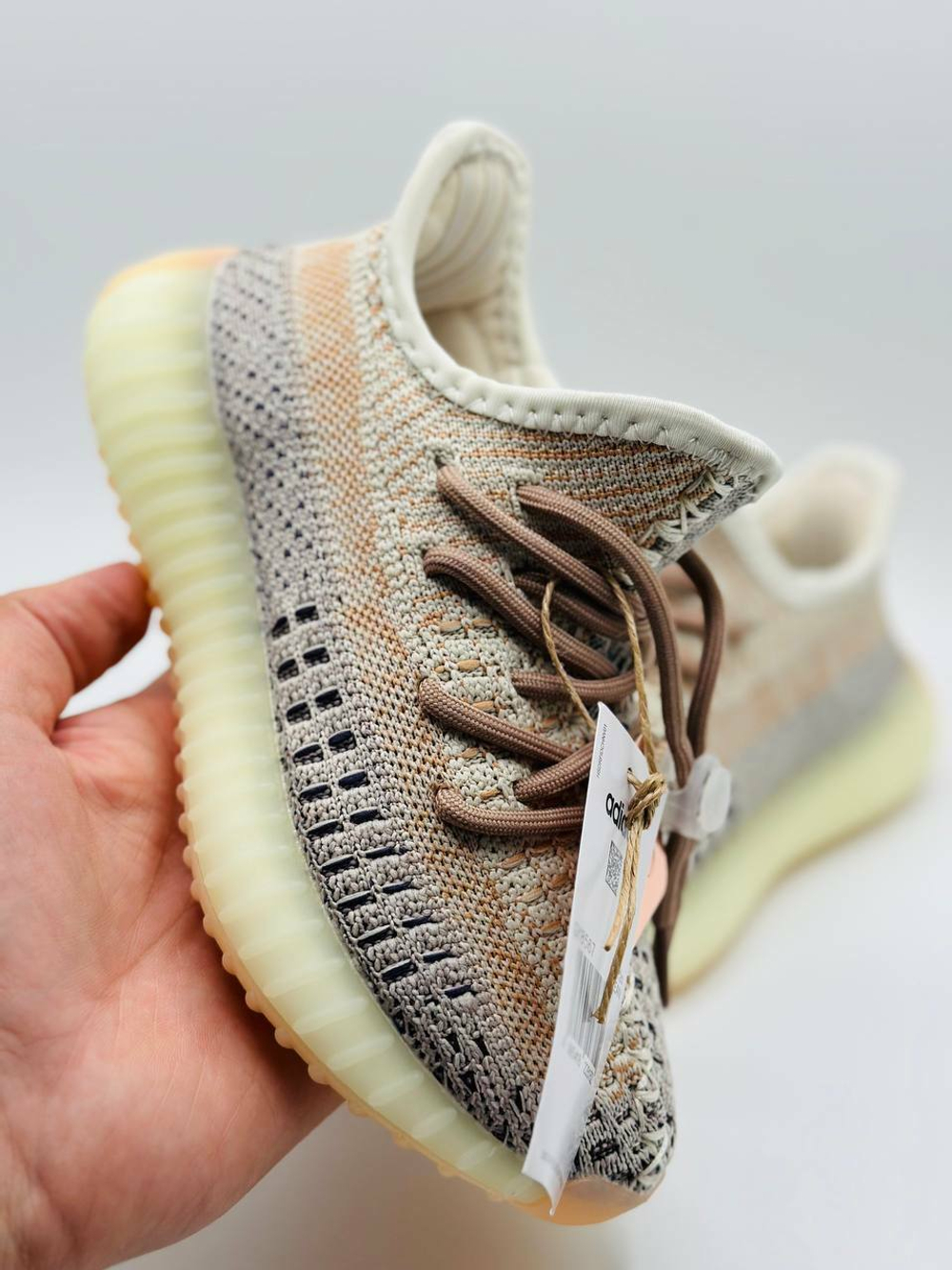 Детские кроссовки Adidas Yeezy Boost V2