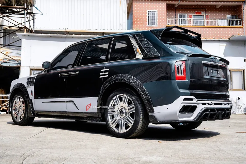 Широкий обвес из карбона для ROLLS-ROYCE CULLINAN СЕРИИ 2 2024+ Ролс Ройс Куллинан