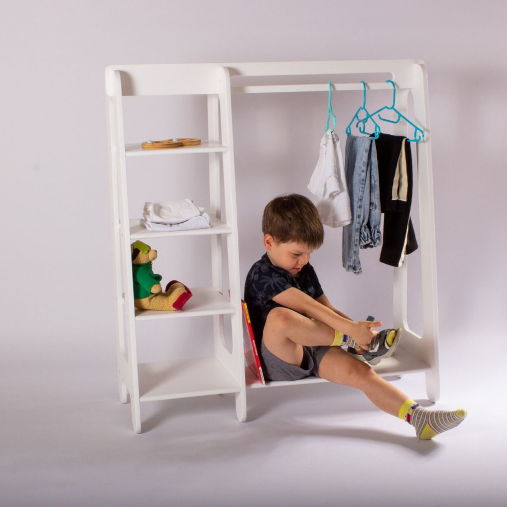 Шкаф-стеллаж детский по Монтессори