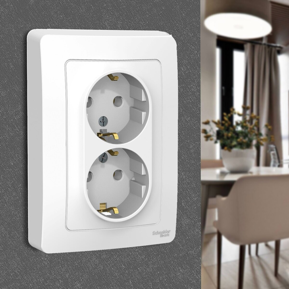 Розетка двухместная скрытой установки BLANCA 16А IP20 250В с заземлением  белая SCHNEIDER ELECTRIC