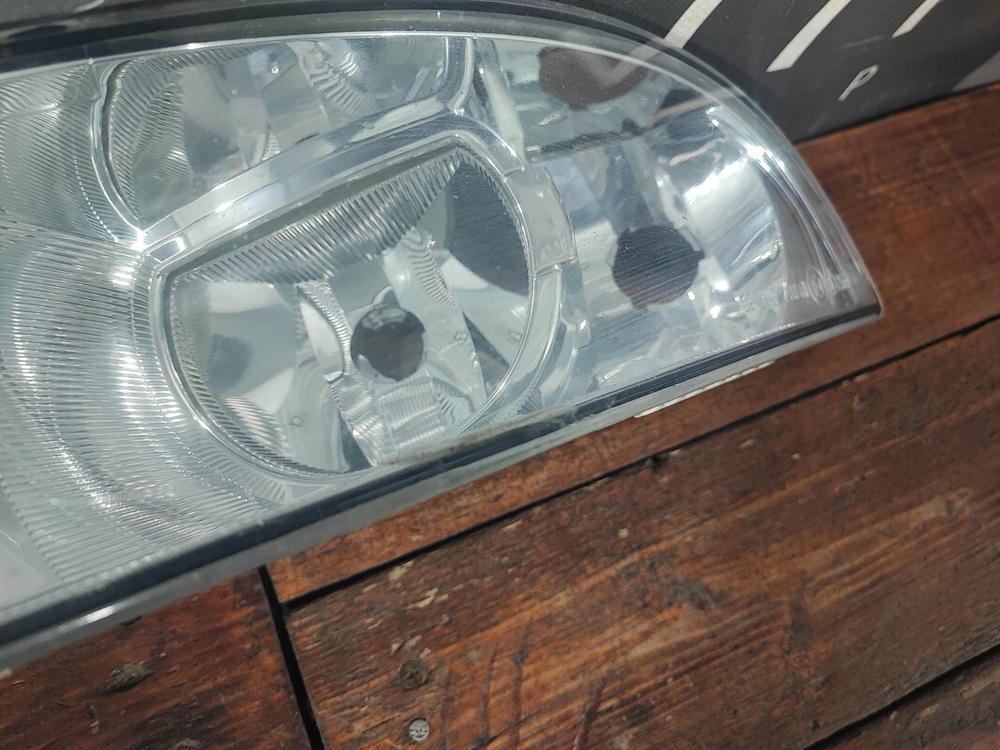 ПТФ передняя левая Skoda Octavia 2 (A5) 08-13 Б/У Оригинал 1Z0941699C