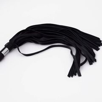 Черный кожаный флоггер со стальной ручкой - 45 см.