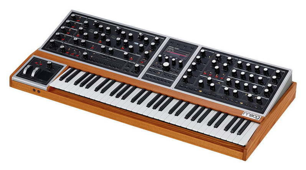 Аналоговый синтезатор Moog One 16 Voice