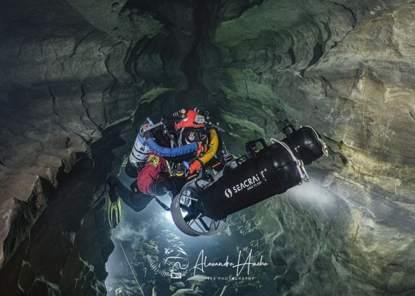 Подводный буксировщик SEACRAFT GHOST BX 2000