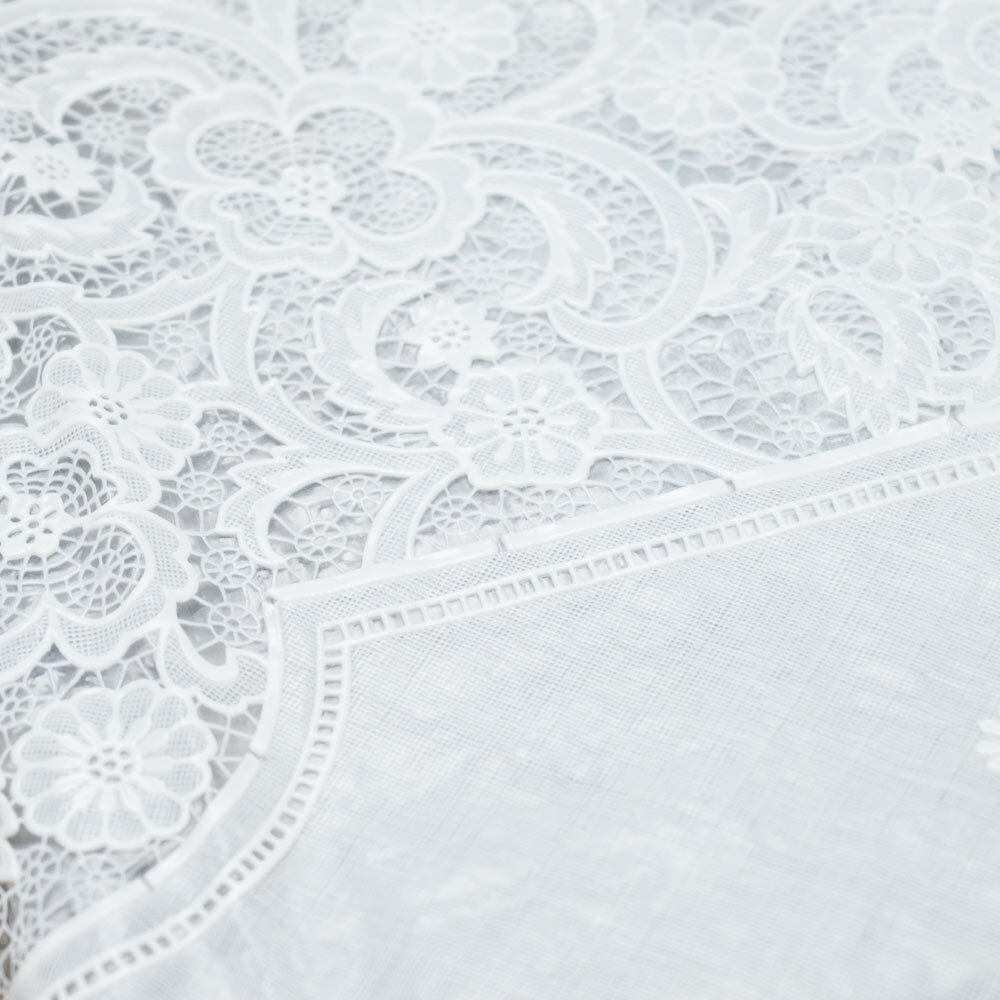 Скатерть 135*180см EMBOSSED (54*72)