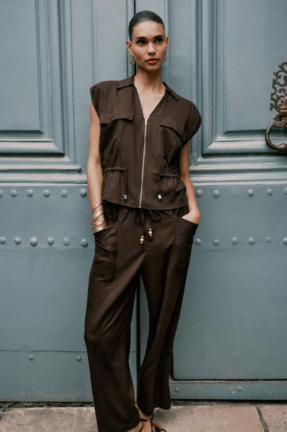 ZARA БРЮКИ ИЗ ЛЬНЯНОЙ ТКАНИ С БУСИНАМИ НА ШНУРКЕ, КОРИЧНЕВЫЙ