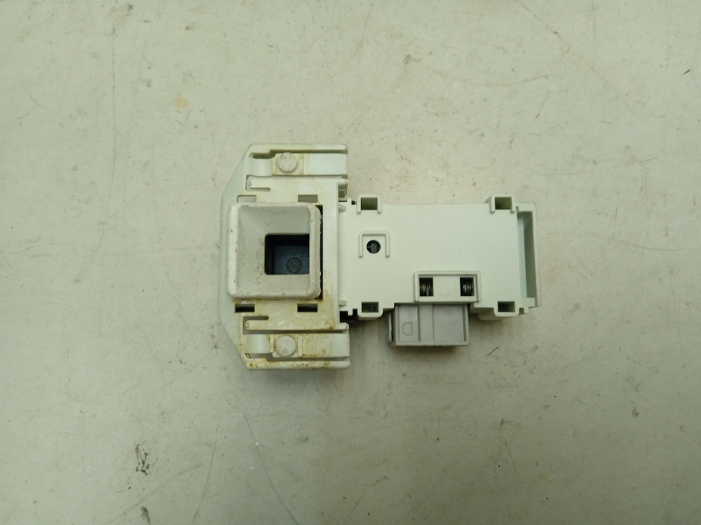 WLX20370CE кт161 Блокировка люка для стиральной машины Bosch WLX20370CE б/у