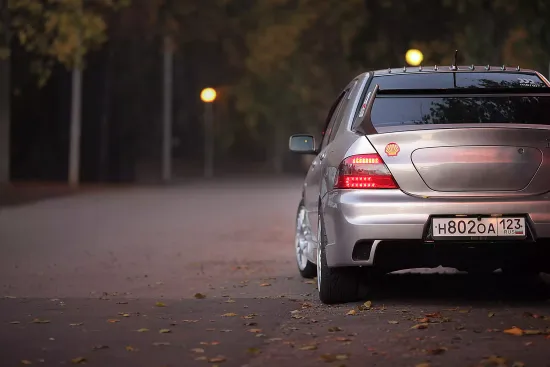 Задний бампер в стиле Evo для Mitsubishi Lancer 9