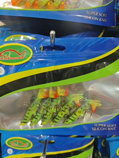 Силиконовые приманки для рыбалки с крючком 6см 5шт #12