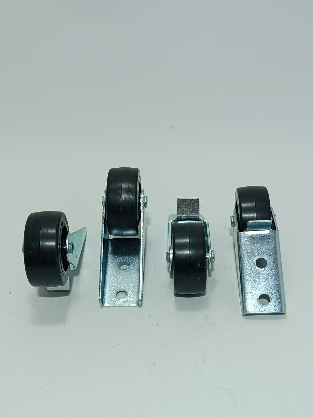 Колесо для мебели ролик для дивана 4 штуки