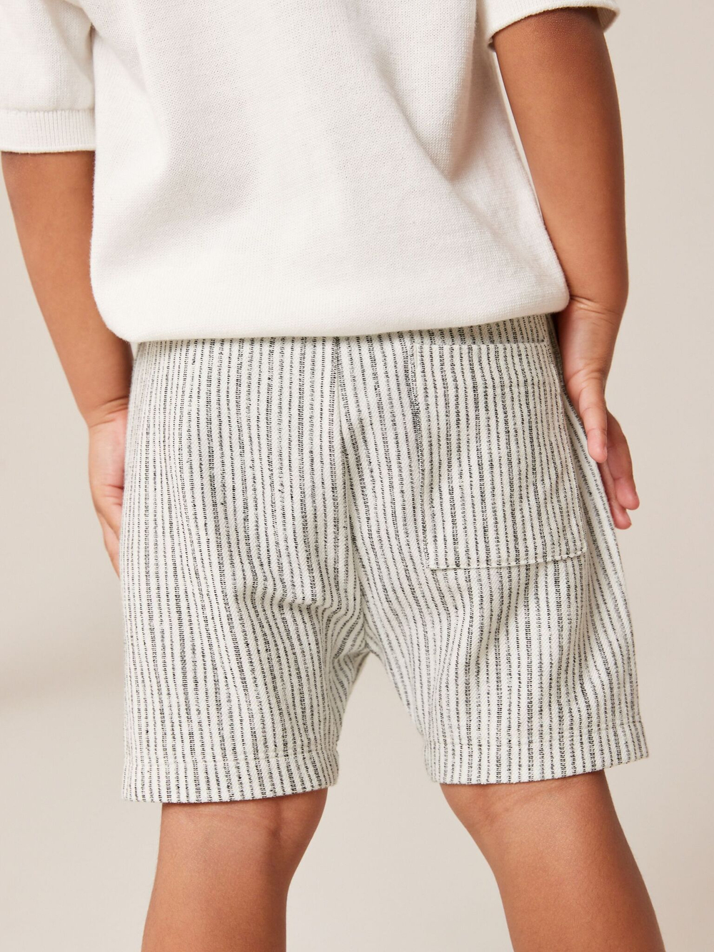 Шорты для мальчика Next 920-147, Светло-серый