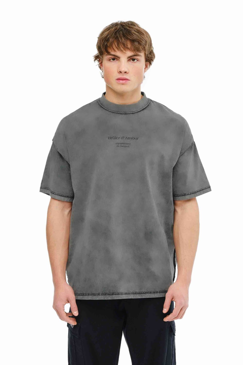 Купить Футболка Bruler d'Amour Garment Dyed Passion серая Футболка Bruler d'Amour Garment Dyed Passion серая