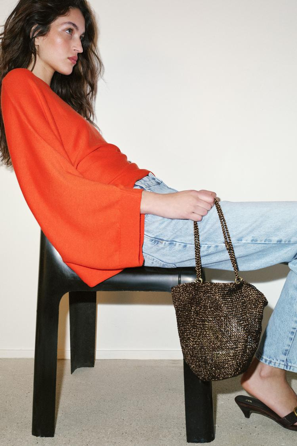 ZARA СУМКА-МЕШОК ИЗ МЕТАЛЛИЗИРОВАННОЙ ТКАНИ, КОРИЧНЕВЫЙ