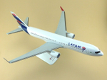 Модель самолета Boeing 767-300 (М1:100, LatAm)