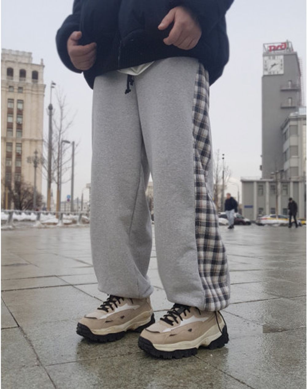 Брюки БИЧ с клетчатой вставкой Серые