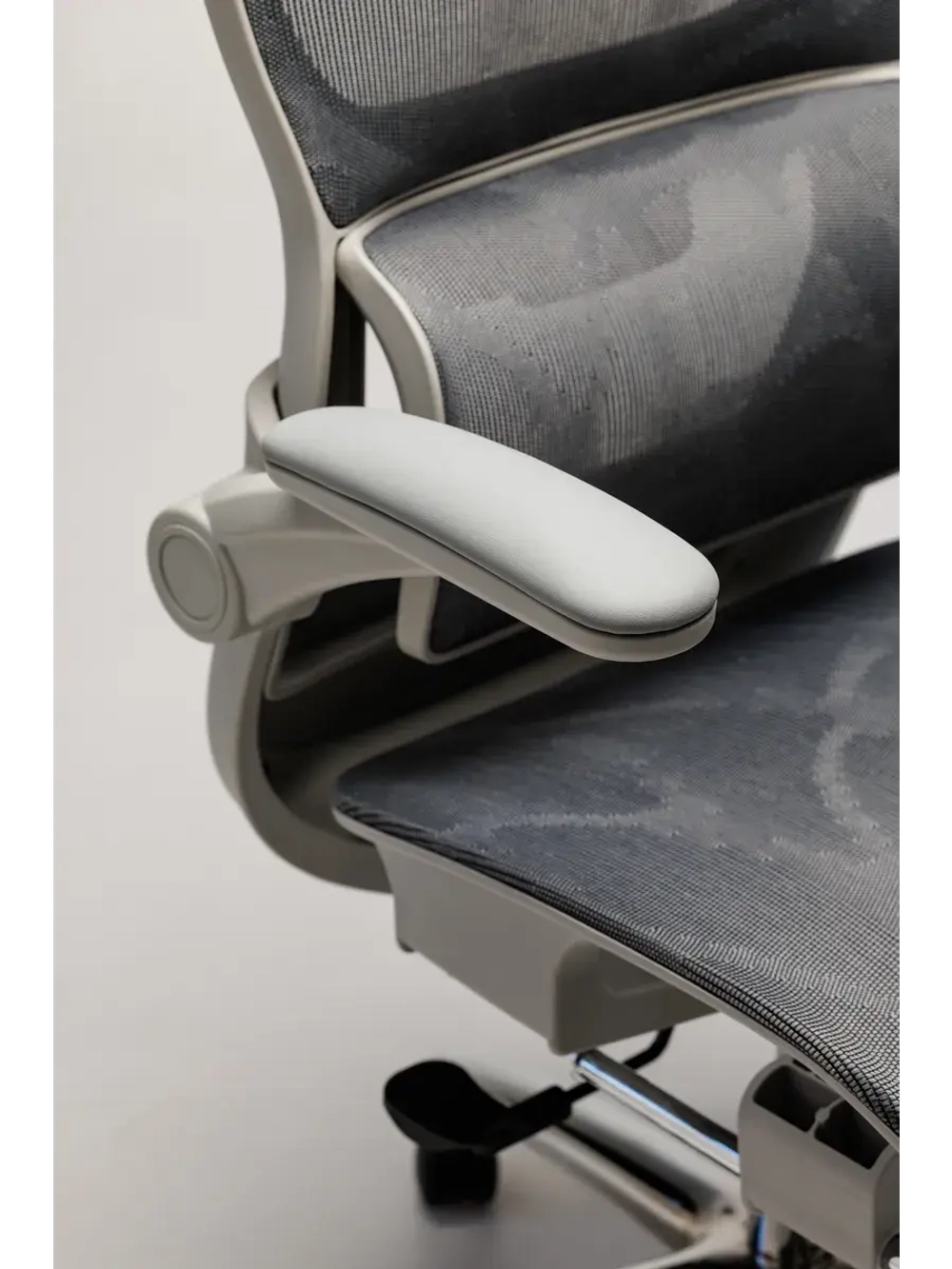 Кресло компьютерное Sevilgame GHT