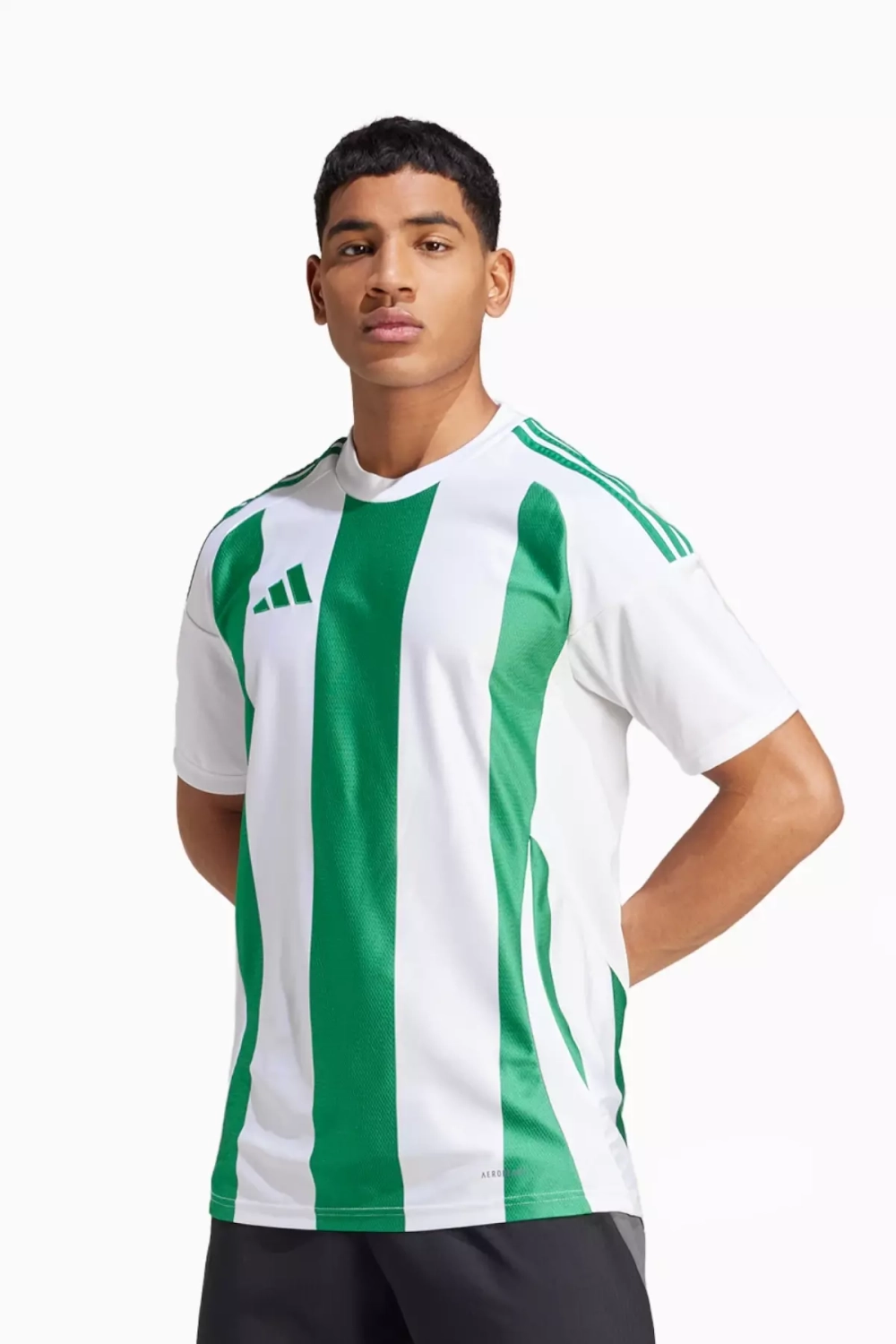 Футболка adidas Striped 24