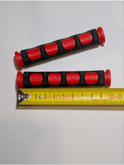 + - Противоскользящие накладки на рычаги для мотоцикла