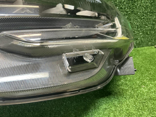 Фара левая Lada Vesta (2022-н.в.) LED