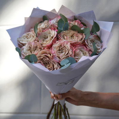 9. Букет из роз Westminster Abbey