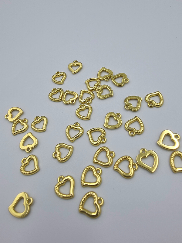 Подвеска-украшение для нижнего белья сердечко золото