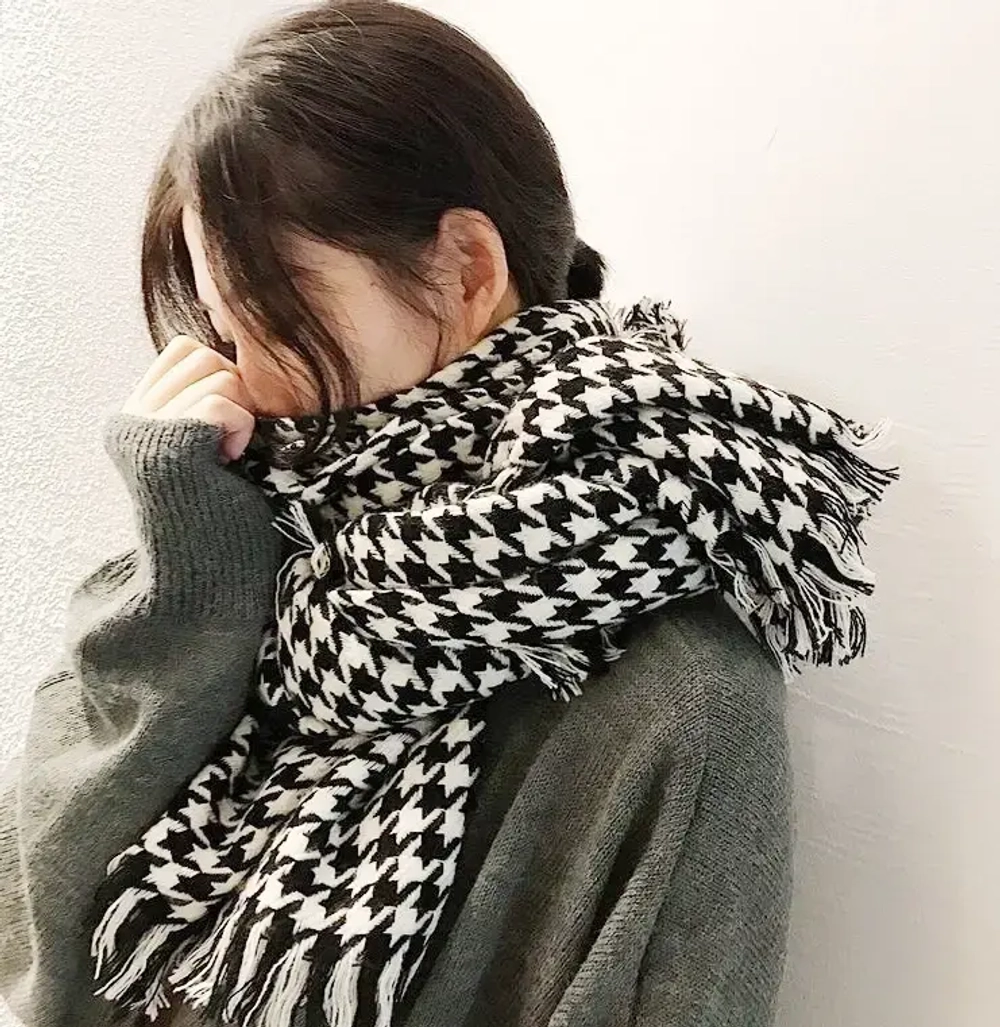 Палантин - шарф «ZIMA», гусиная лапка, цвет белый/черный, 180*70см (200/215гр)