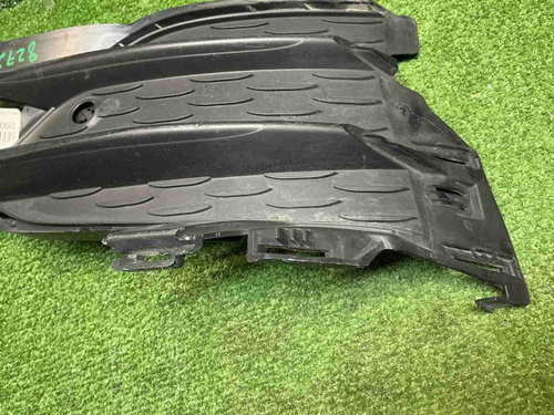 Решетка перед. бампера Mercedes GLE c167 23-нв AMG