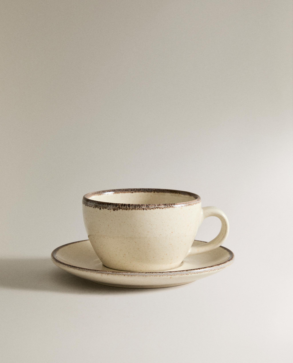 Zara Home чайная пара из каменной керамики, цвет бежевый, 12.5 см