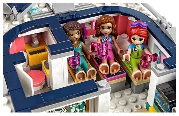 Конструктор LEGO Friends 41381 Катер для спасательных операций