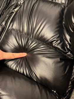 Пуховик Moncler