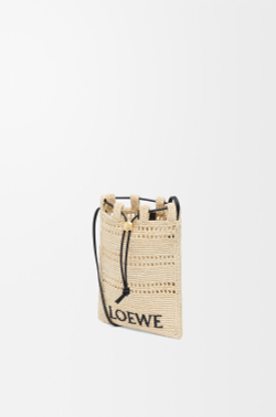 Loewe Сумка-мешок Patch Crochet на шнурке из телячьей кожи и рафии, натуральный/черный