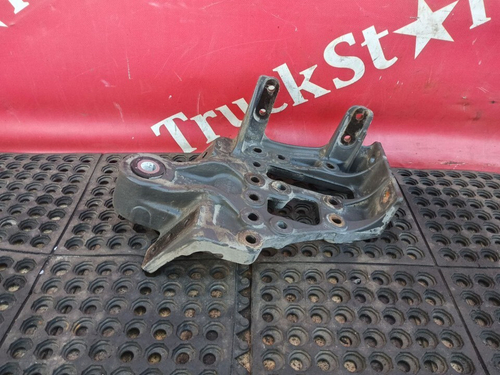 Кронштейн рессоры передней левый 2020г