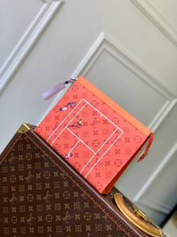 Louis Vuitton Pochette Voyage MM