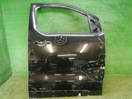 Дверь передняя правая Peugeot Traveller (2016-н.в.)