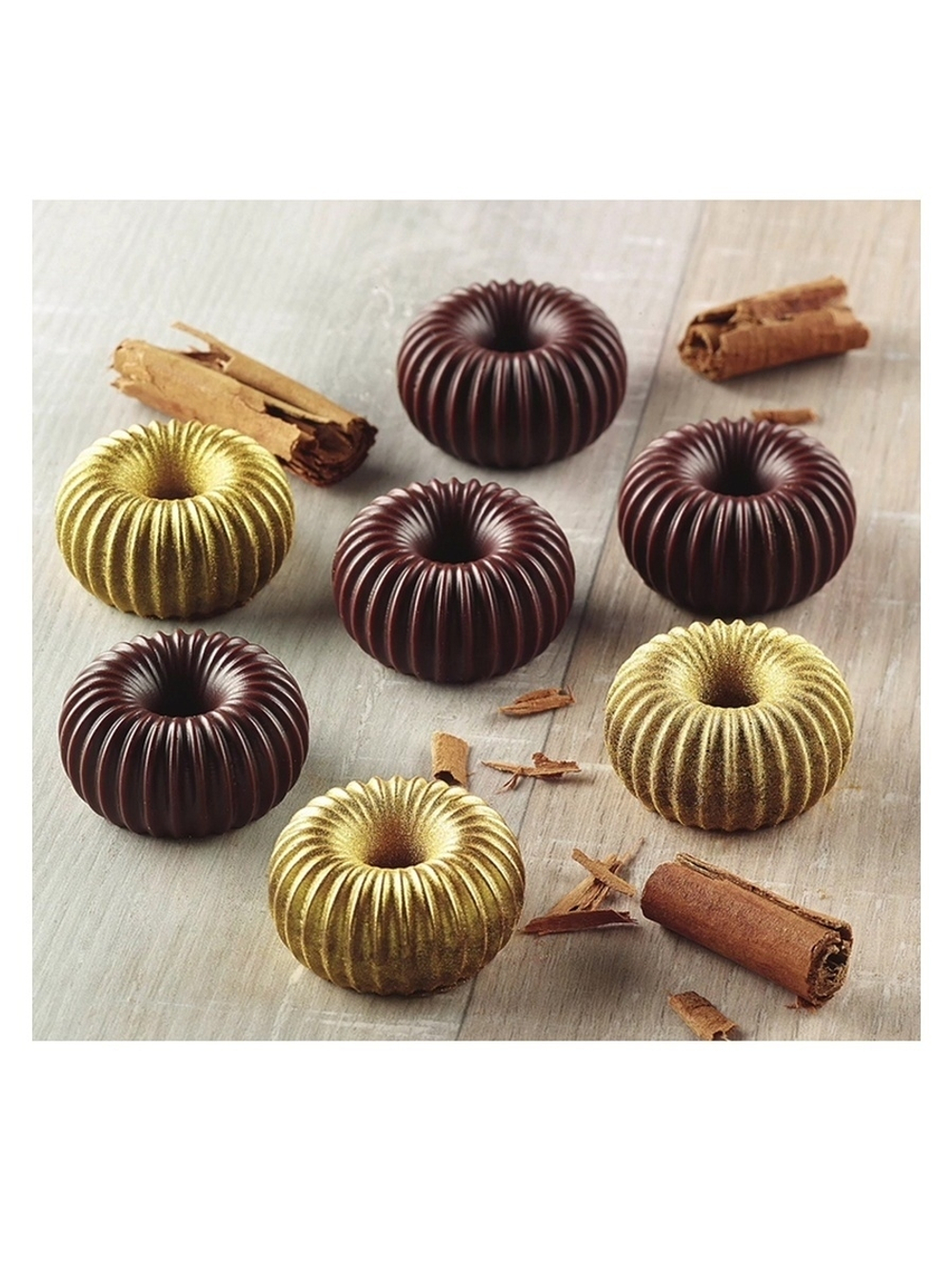 Форма для приготовления конфет Choco Crown 11 х 24 см силиконовая Silikomart 22.149.77.0065