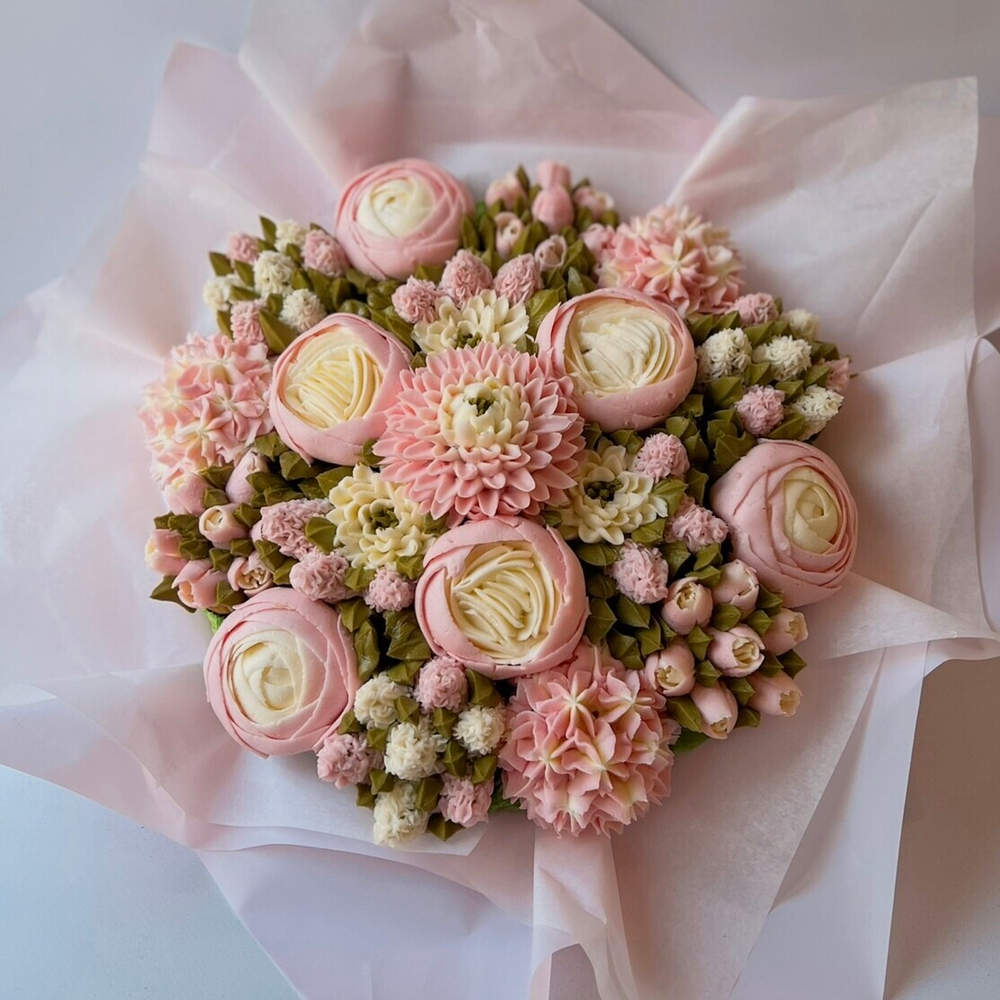 Букет цветочных капкейков 19шт в розовой палитре