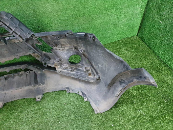 Бампер передний Lada Vesta (2015-н.в.) Cross