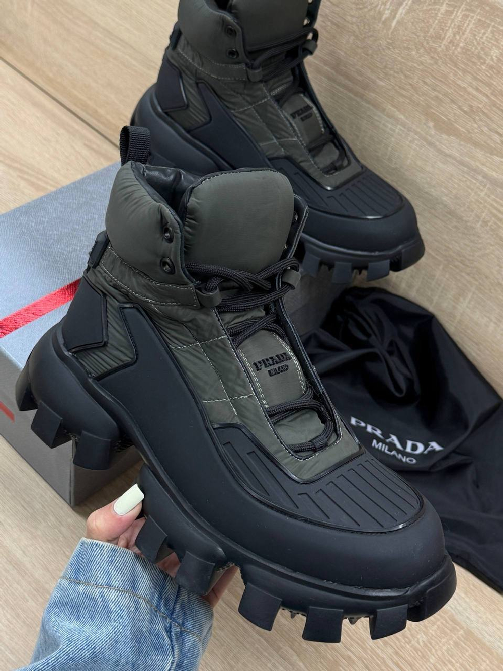 Ботинки Prada