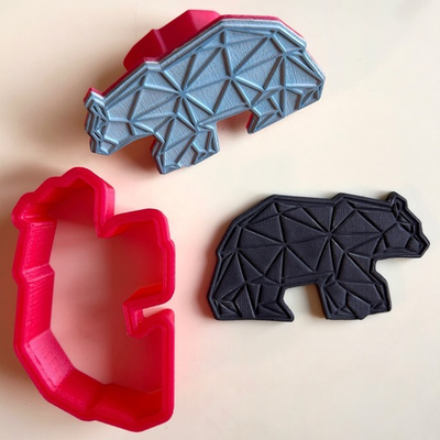 Штамп с вырубкой "Белый медведь"