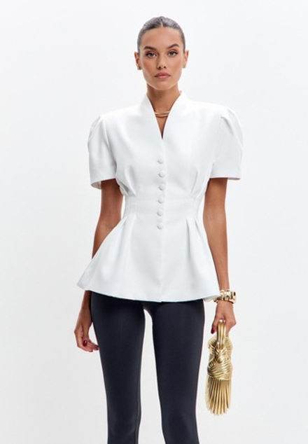 Жакет приталенный с коротким рукавом