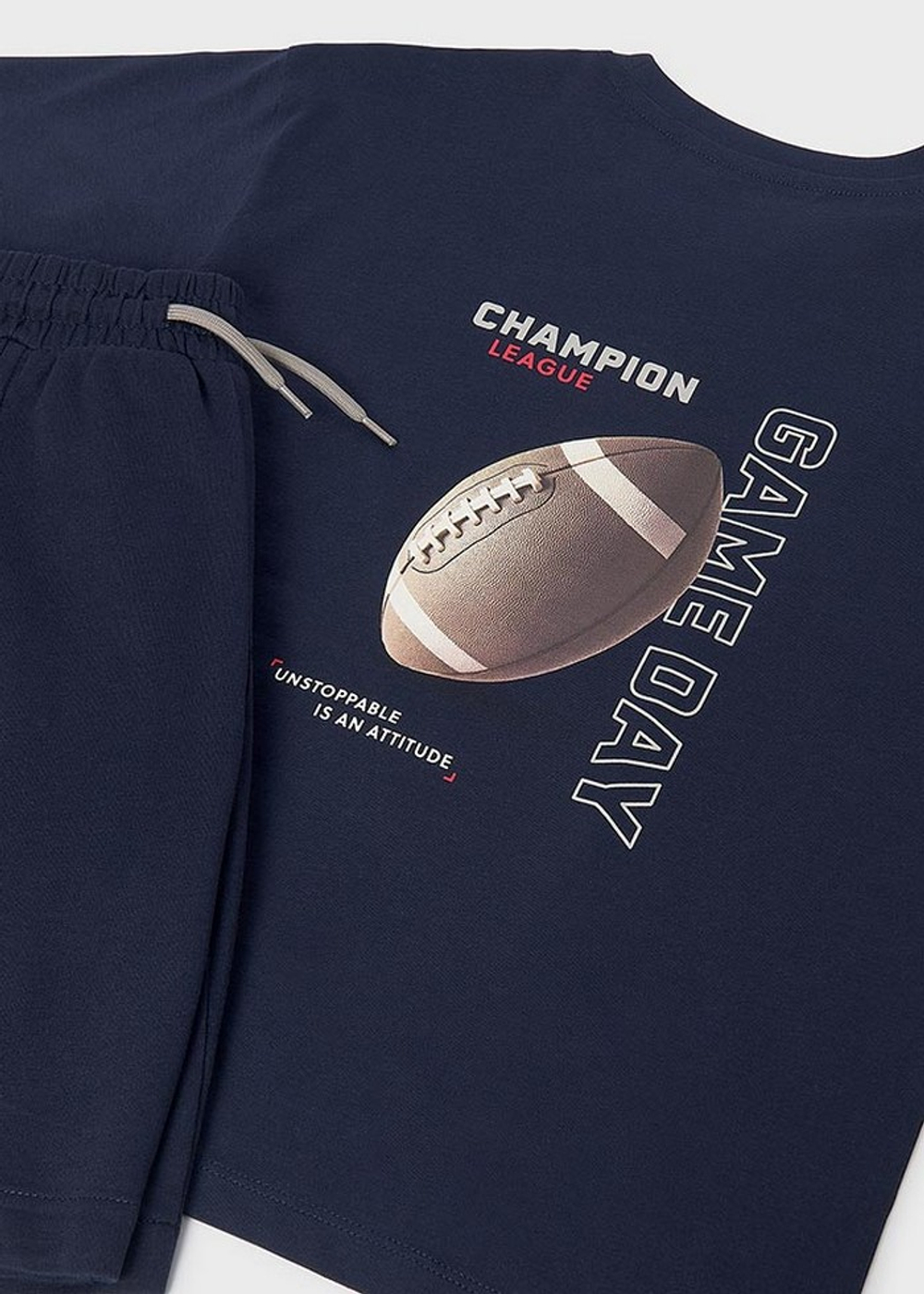 футболка с шортами