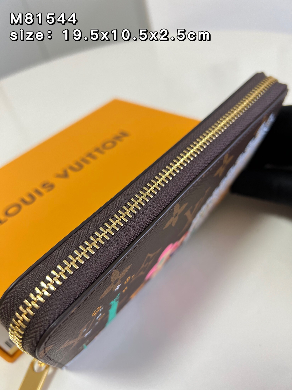 Louis Vuitton Zippy Wallet