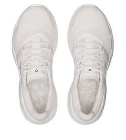 Женские КроссовкиOn The Roger Cloudpuls - белый