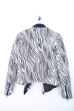 Костюм Stradivarius модный, маркировка S, визуально на 44 размер