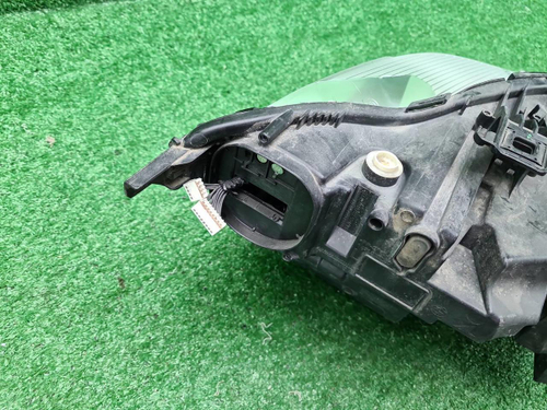Битая Фара левая BMW 8er G14 G15 G16 (18-22) Laser