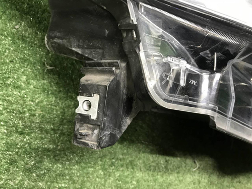 Битая Фара правая Nissan Qashqai J11 13-19 галоген