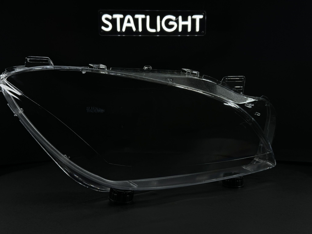 Правое стекло фары Mercedes ML W166 2012-2015